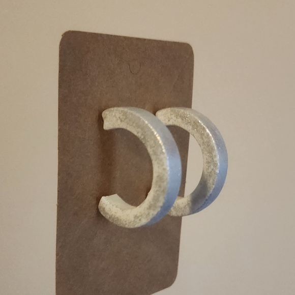 Silver glitter clay hoop earrings - Picture 6 of 10